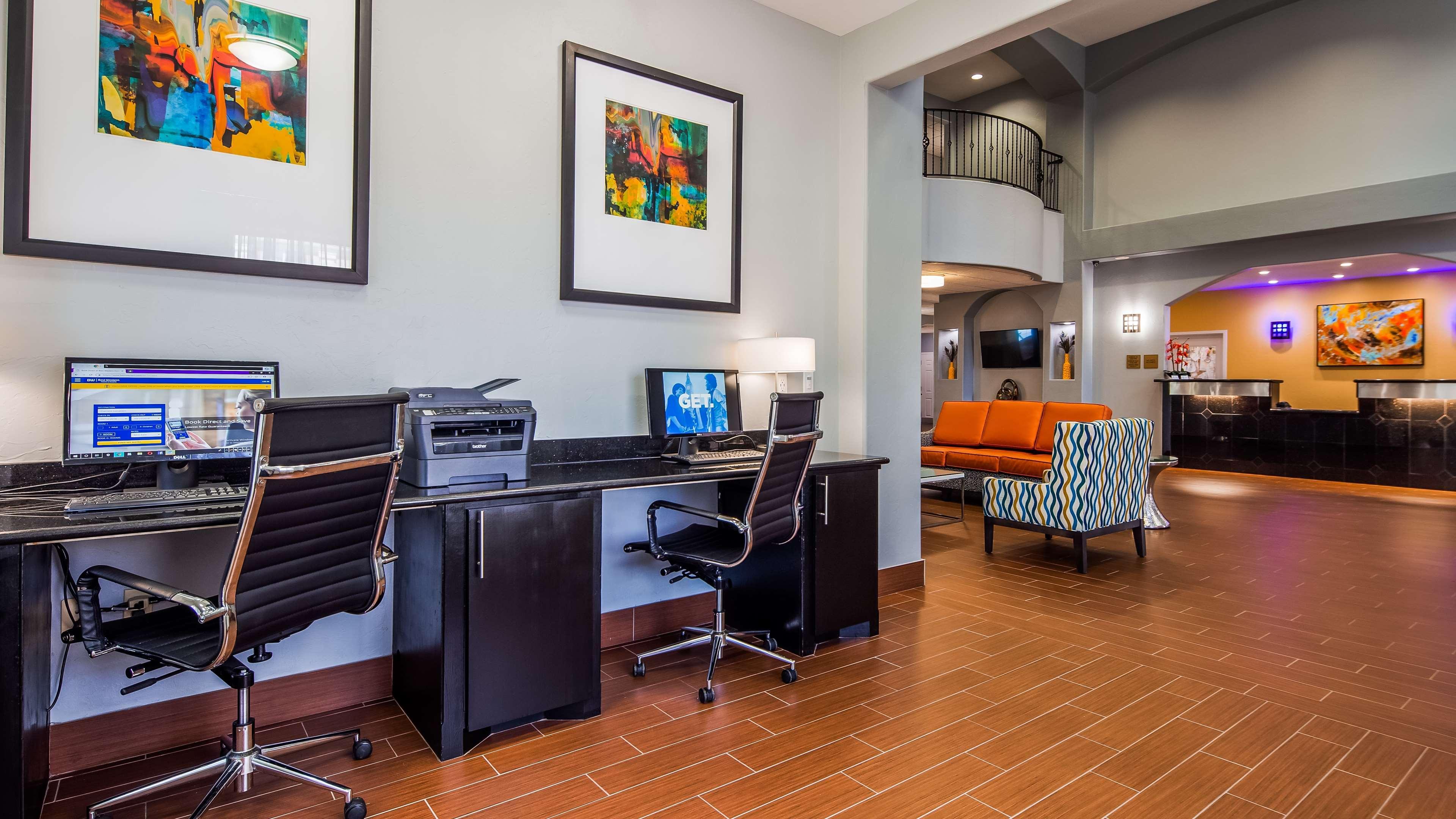 Western Barsana & Hotel Oklahoma City