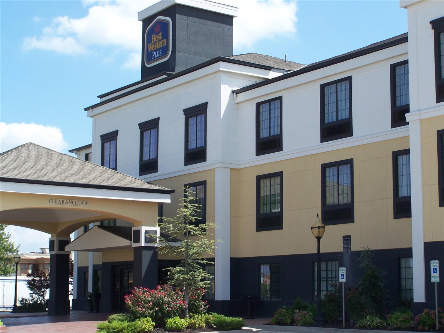 Western Barsana & Hotel Oklahoma City